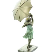 Figur "Mädchen mit Schirm"